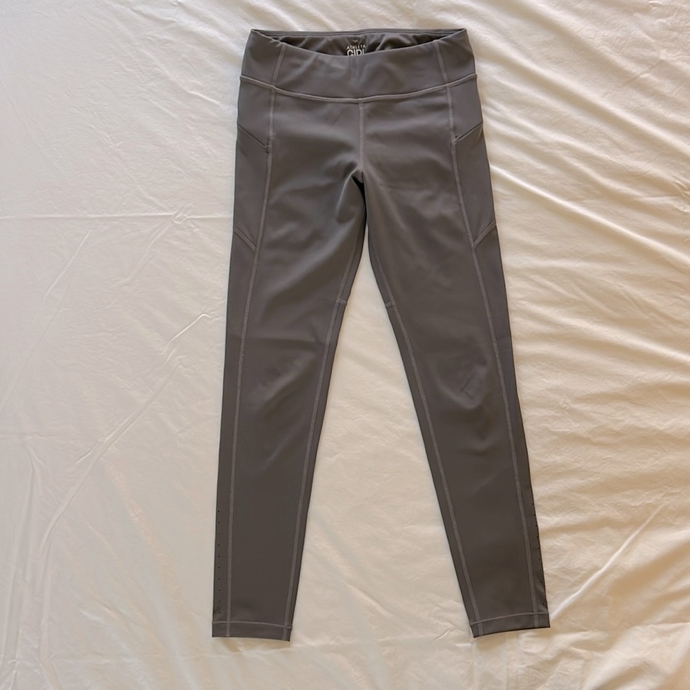 Girls athletic leggings